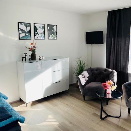 Zollernalb-Apartment Mg Albstadt Bagian luar foto